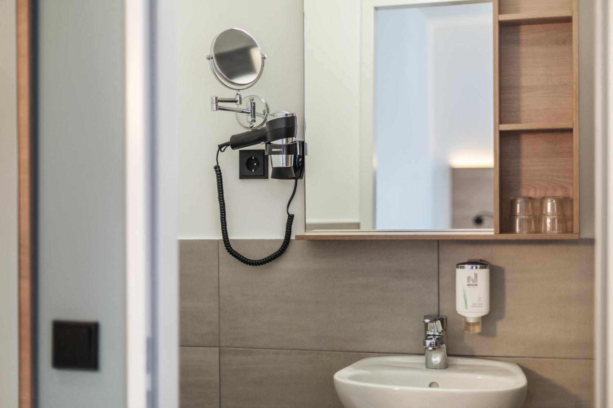 Garner Hotel Hamburg Nord By Ihg Εξωτερικό φωτογραφία